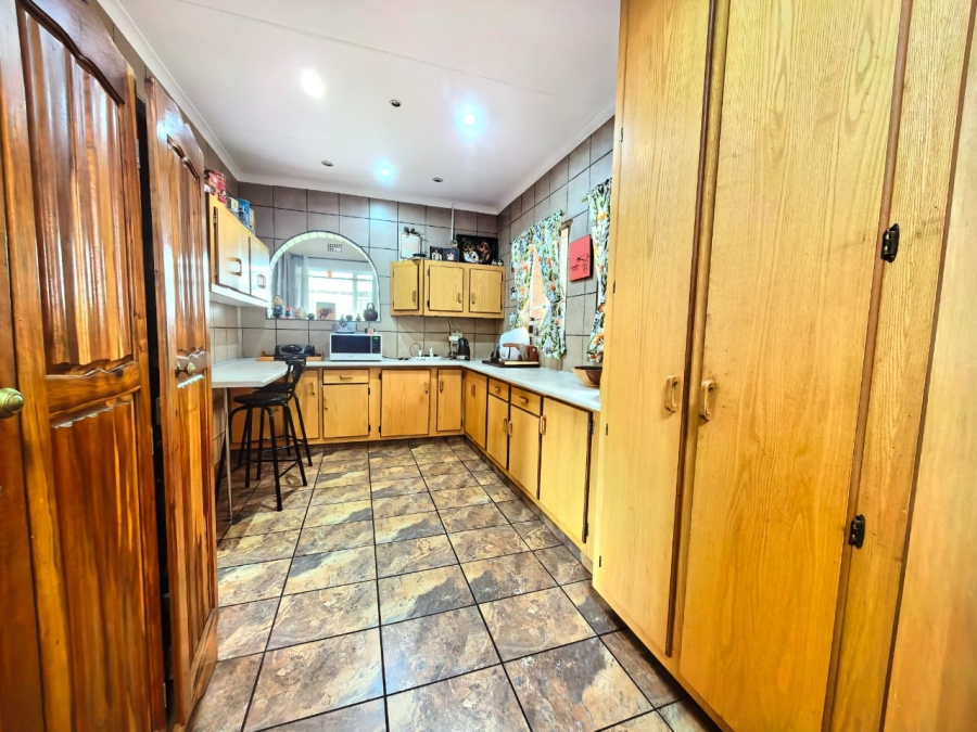 3 Bedroom Property for Sale in Vaalpark Free State